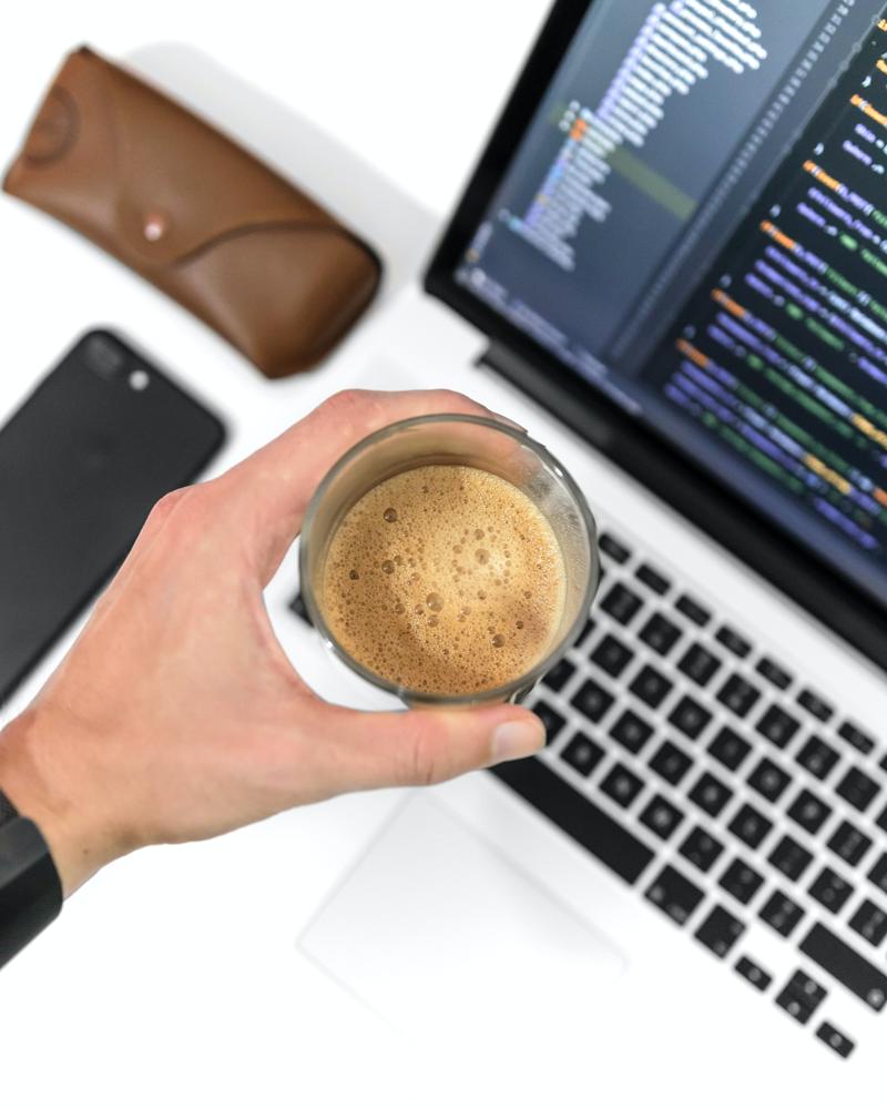 기계 학습에서 CI/CD가 누락된 이유는 무엇입니까?